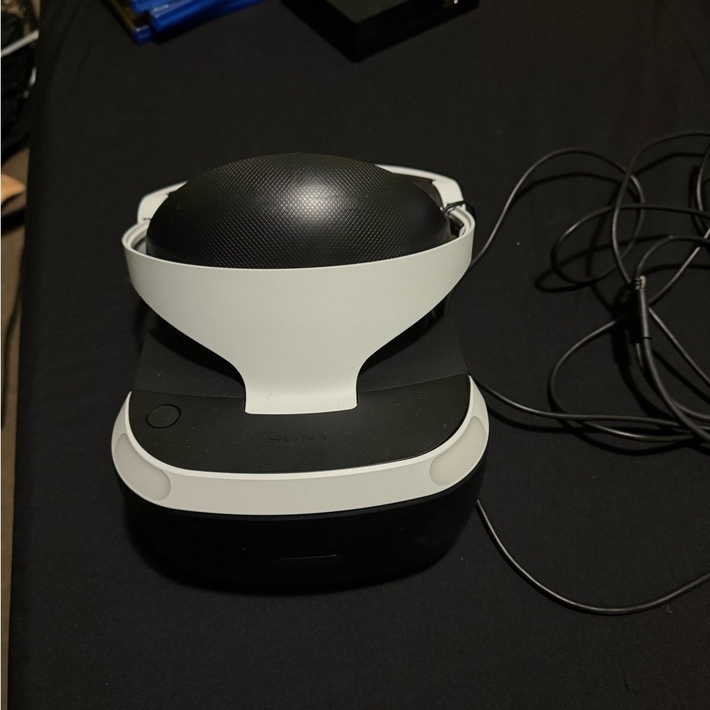 Sony PlayStation VR1  Headset Bundle with Move Controllers, Camera, 4 Games